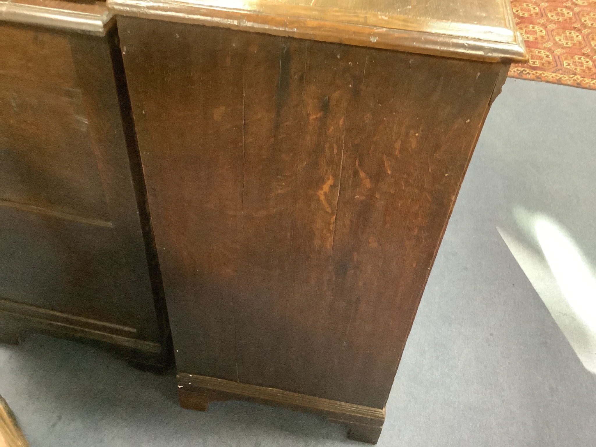 A Queen Anne oak chest fitted three short drawers and three long drawers, width 76cm, depth 49cm, height 98cm